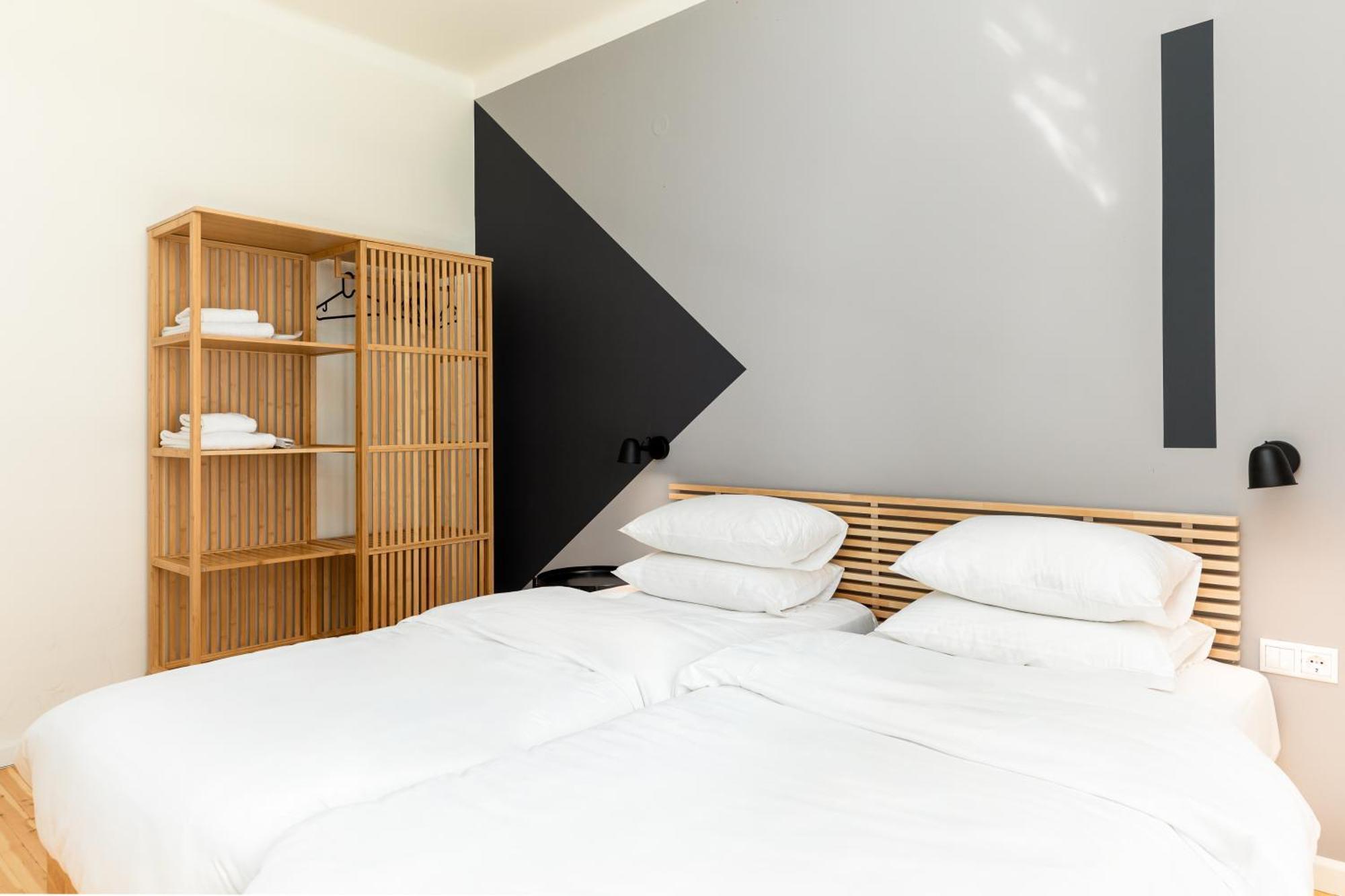 Vista By Halu!: Spacious City Centre Home เทสซาโลนิกิ ภายนอก รูปภาพ